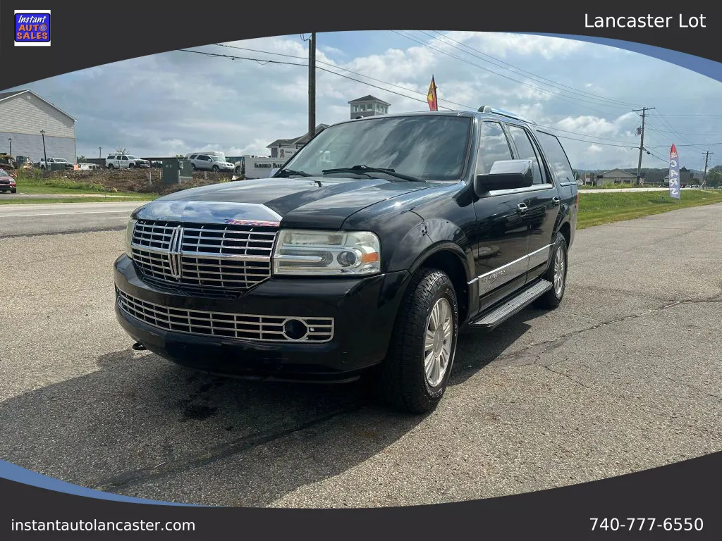 Black 2009 Lincoln Navigator Sport Utility 4D for sale in Lancaster, OH