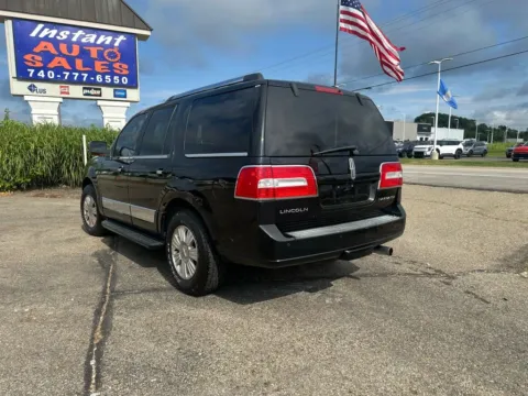 More photos of 2009 Lincoln Navigator Sport Utility 4D at Instant Auto Sales Lancaster, OH