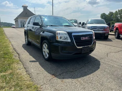 Another view of 2017 GMC Terrain SLE-1 Sport Utility 4D for sale in Lancaster, OH at Instant Auto Sales Lancaster