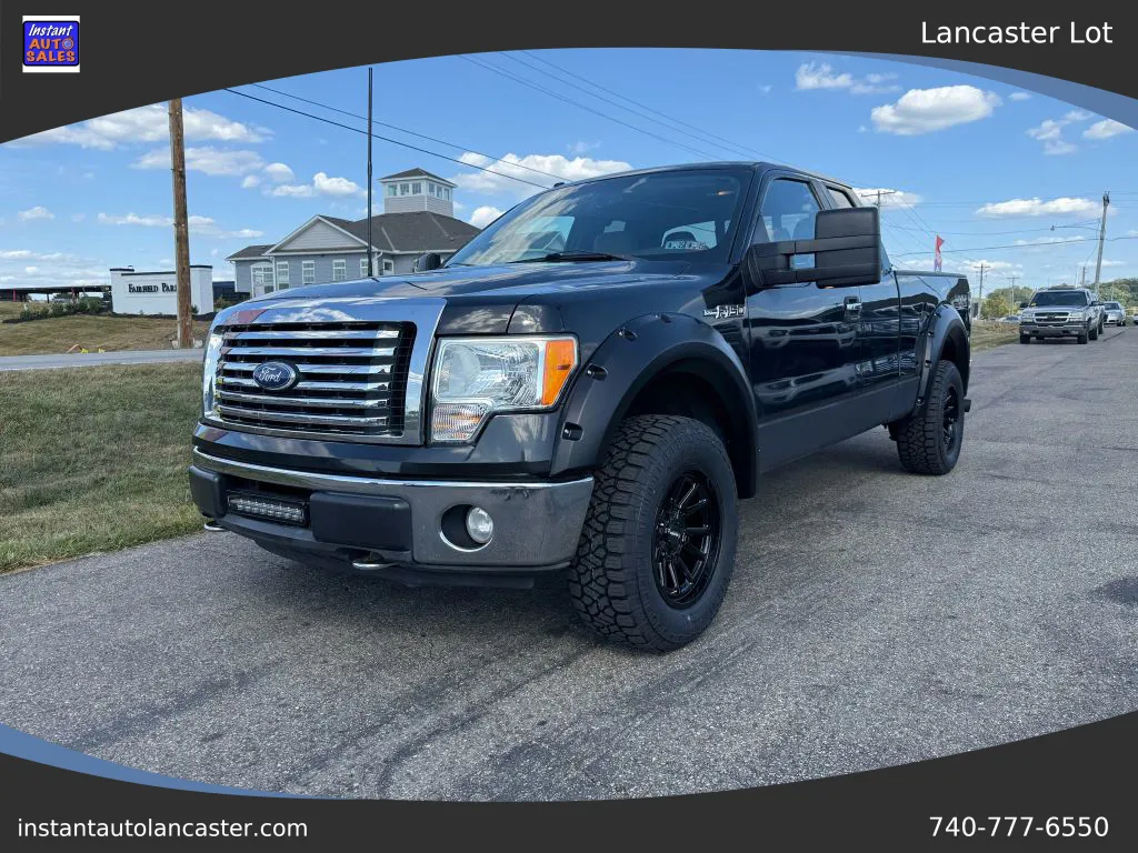 Black 2010 Ford F-150 Super Cab XLT Pickup 4D 6 1/2 ft for sale in Lancaster, OH
