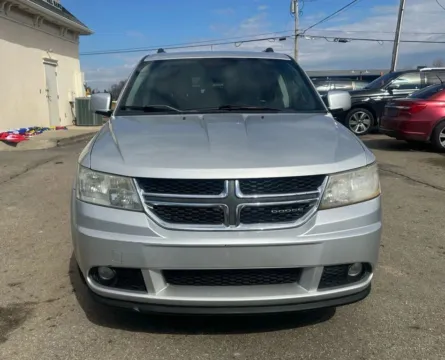 Photos of 2011 Dodge Journey Crew Sport Utility 4D for sale in Lancaster, OH at Instant Auto Sales Lancaster