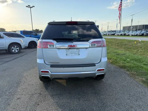 More photos of 2015 GMC Terrain Denali Sport Utility 4D at Instant Auto Sales Lancaster, OH