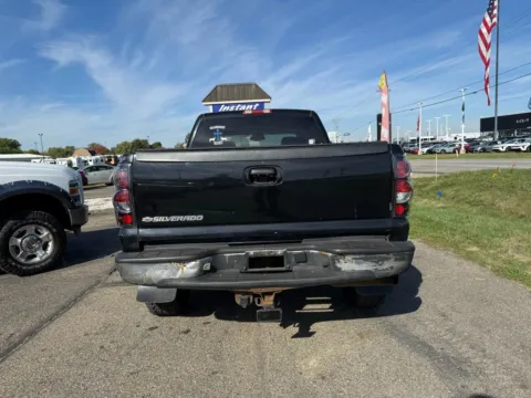 More photos of 2006 Chevrolet Silverado 2500 HD Crew Cab LT Pickup 4D 6 1/2 ft at Instant Auto Sales Lancaster, OH