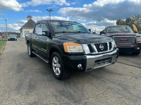 Another view of 2008 Nissan Titan Crew Cab LE Pickup 4D 5 1/2 ft for sale in Lancaster, OH at Instant Auto Sales Lancaster