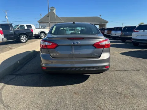 More photos of 2013 Ford Focus SE Sedan 4D at Instant Auto Sales Lancaster, OH
