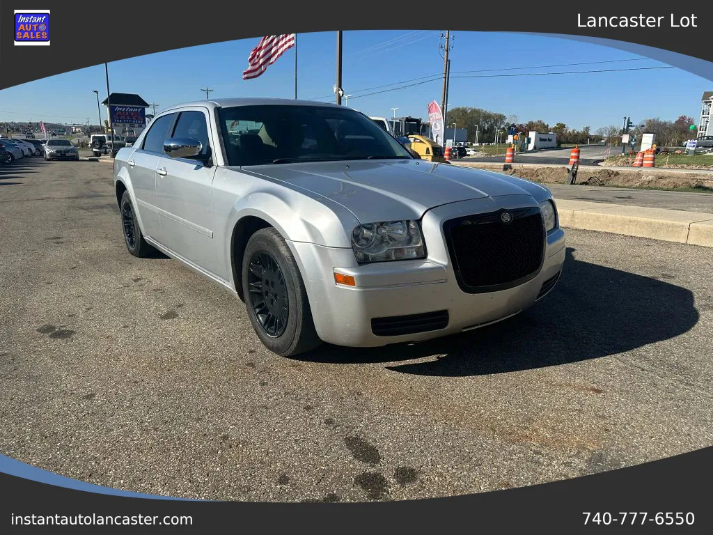 2005 Chrysler 300 Base