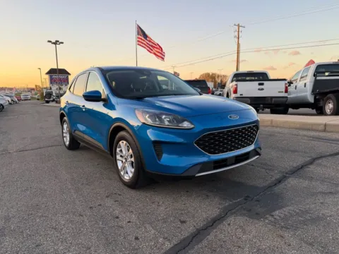 Another view of 2020 Ford Escape SE Sport Utility 4D for sale in Lancaster, OH at Instant Auto Sales Lancaster