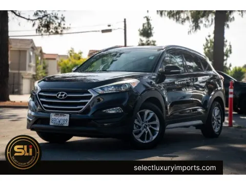 Red 2017 Hyundai TUCSON SE for sale in Ontario, CA