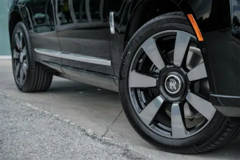 Photos of 2026 Rolls-Royce Cullinan for sale in Austin, TX at Rolls-Royce Motorcars Austin