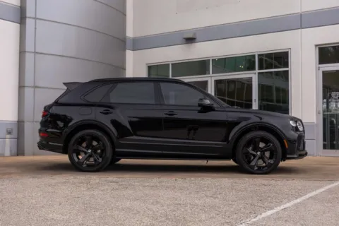 More photos of 2024 Bentley Bentayga Azure at Hi Tech Luxury Collection, TX