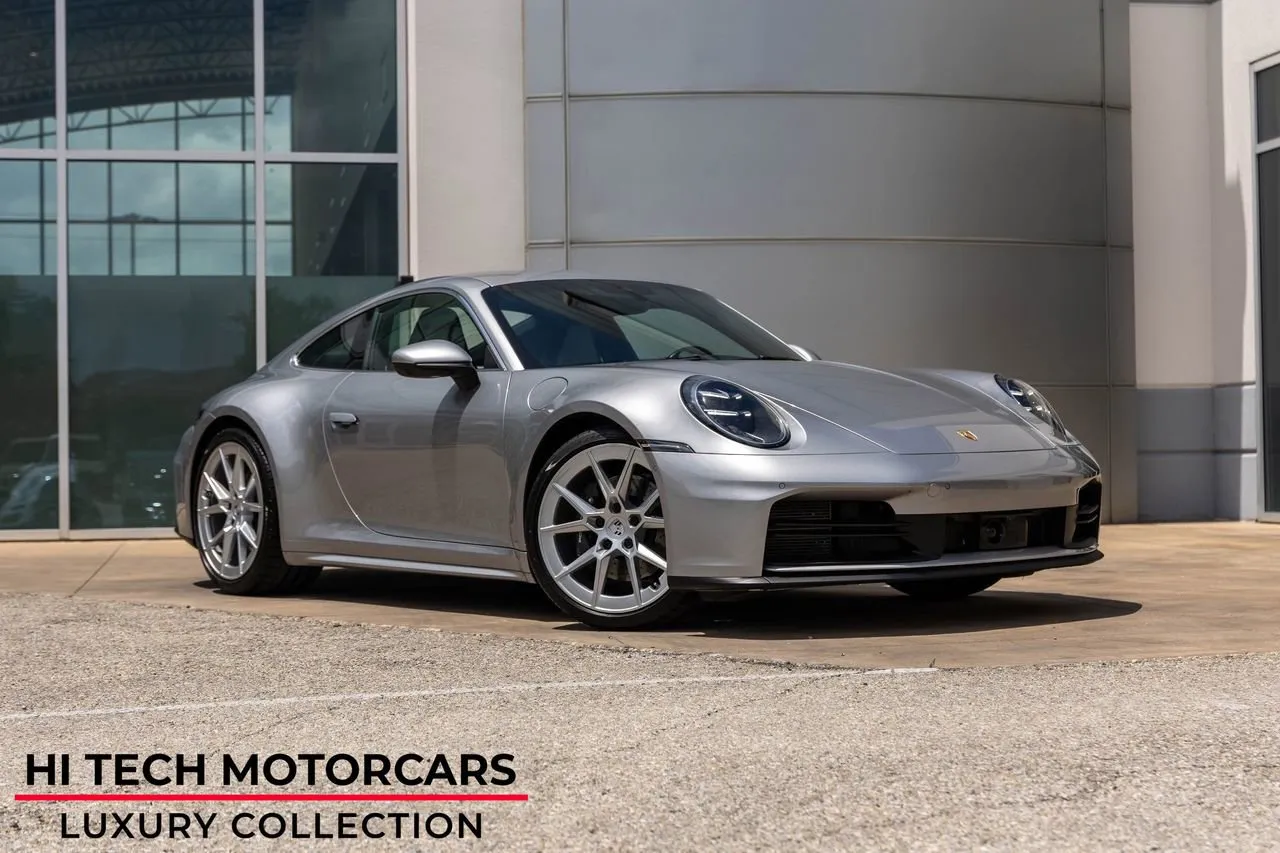 2025 Porsche 911's photo