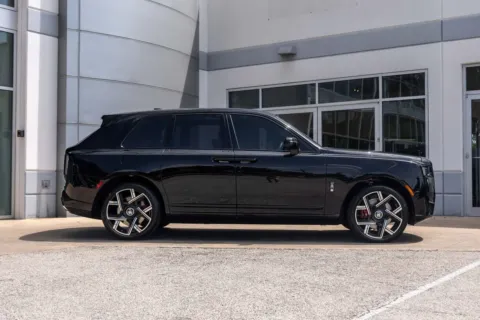 More photos of 2025 Rolls-Royce Cullinan Black Badge at Hi Tech Luxury Collection, TX