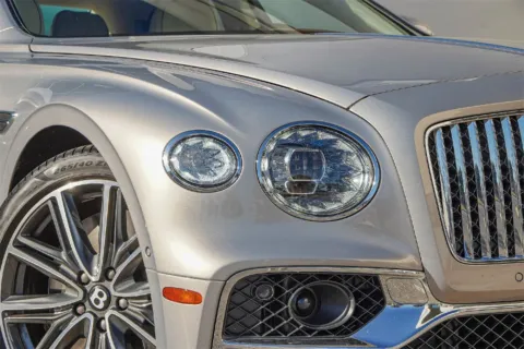 More photos of 2022 Bentley Flying Spur W12 at Hi Tech Luxury Collection Group, TX