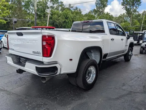 More photos of 2022 Chevrolet Silverado 3500HD High Country at Gahanna Auto Sales, OH