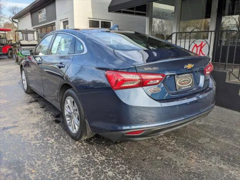 Another view of 2019 Chevrolet Malibu LT for sale in Gahanna, OH at Gahanna Auto Sales