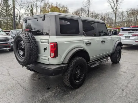 More photos of 2023 Ford Bronco Black Diamond 4-Door at Gahanna Auto Sales, OH