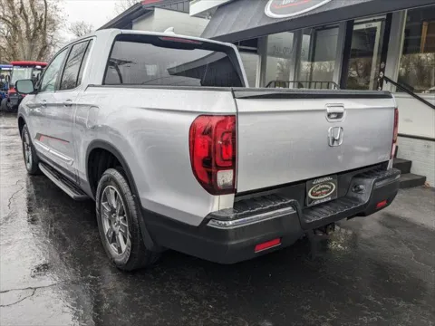 Another view of 2017 Honda Ridgeline RTL-T for sale in Gahanna, OH at Gahanna Auto Sales