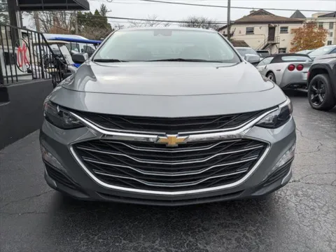 More photos of 2023 Chevrolet Malibu LT at Gahanna Auto Sales, OH
