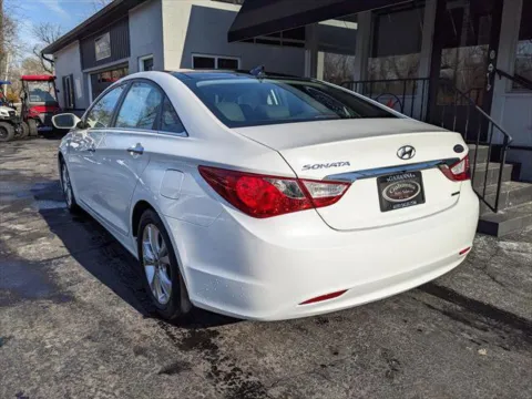 Another view of 2012 Hyundai Sonata 2.4L Limited for sale in Gahanna, OH at Gahanna Auto Sales
