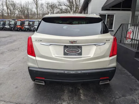 More photos of 2017 Cadillac XT5 Luxury FWD at Gahanna Auto Sales, OH