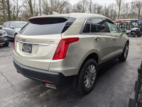 More photos of 2017 Cadillac XT5 Luxury FWD at Gahanna Auto Sales, OH