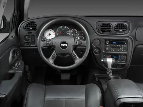 More photos of 2008 Chevrolet TrailBlazer LT w/1LT at Gahanna Auto Sales, OH