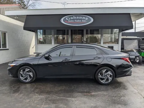 Photos of 2025 Hyundai Elantra SEL Sport for sale in Gahanna, OH at Gahanna Auto Sales