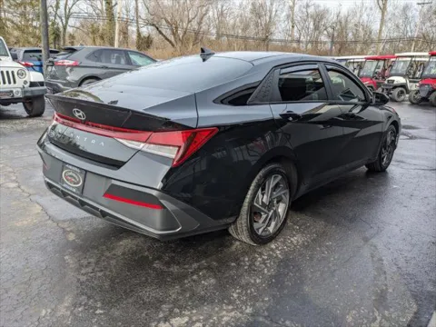More photos of 2025 Hyundai Elantra SEL Sport at Gahanna Auto Sales, OH
