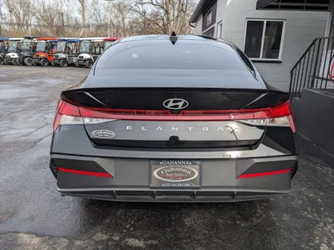More photos of 2025 Hyundai Elantra SEL Sport at Gahanna Auto Sales, OH