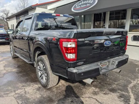 Another view of 2022 Ford F-150 XL SuperCrew 5.5-ft. Bed 4WD for sale in Gahanna, OH at Gahanna Auto Sales