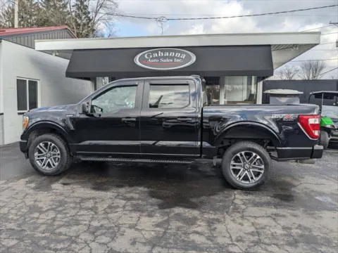 Photos of 2022 Ford F-150 XL SuperCrew 5.5-ft. Bed 4WD for sale in Gahanna, OH at Gahanna Auto Sales