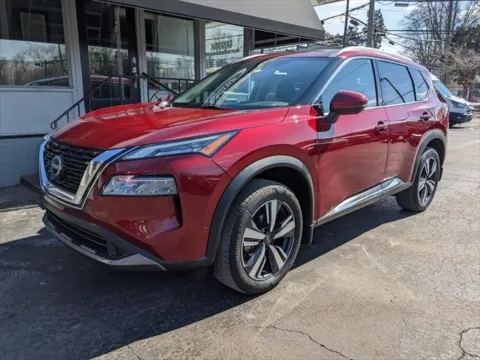 Red 2023 Nissan Rogue SL for sale in Gahanna, OH