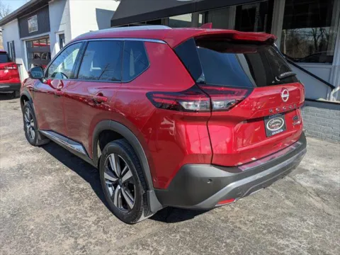 Another view of 2023 Nissan Rogue SL for sale in Gahanna, OH at Gahanna Auto Sales