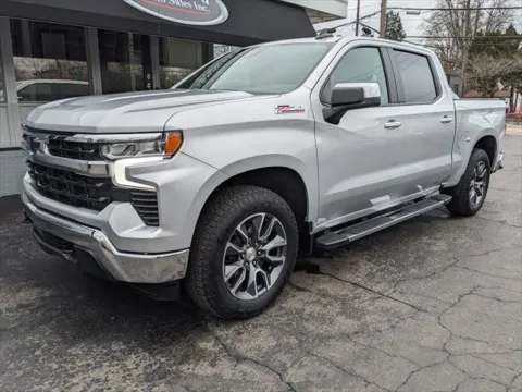 Silver 2022 Chevrolet Silverado 1500 LT for sale in Gahanna, OH