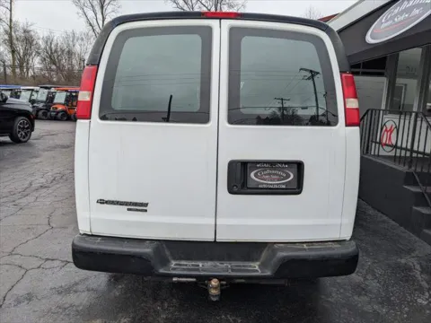 More photos of 2013 Chevrolet Express Cargo Van 1500 Cargo at Gahanna Auto Sales, OH