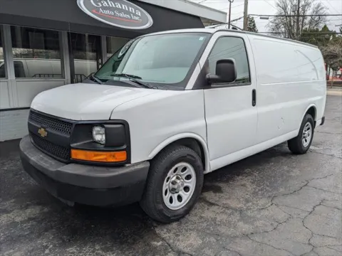 White 2013 Chevrolet Express Cargo Van 1500 Cargo for sale in Gahanna, OH