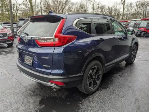 More photos of 2018 Honda CR-V Touring at Gahanna Auto Sales, OH