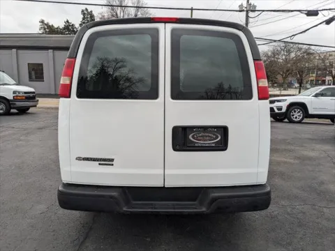 More photos of 2013 Chevrolet Express Cargo Van 1500 Cargo at Gahanna Auto Sales, OH