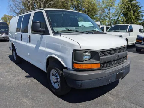 More photos of 2013 Chevrolet Express Cargo Van 2500 Cargo at Gahanna Auto Sales, OH