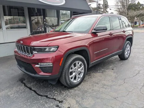 Red 2022 Jeep Grand Cherokee Limited for sale in Gahanna, OH