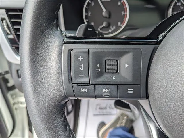 2023 Nissan Rogue SV - Photo 24