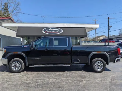 Photos of 2021 GMC Sierra 2500HD SLE for sale in Gahanna, OH at Gahanna Auto Sales