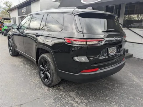 Another view of 2023 Jeep Grand Cherokee L Limited for sale in Gahanna, OH at Gahanna Auto Sales