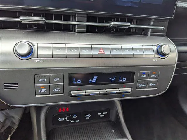 2024 Hyundai Kona SEL - Photo 21