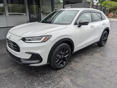 White 2023 Honda HR-V Sport for sale in Gahanna, OH