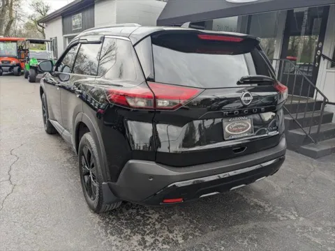 Another view of 2023 Nissan Rogue SV for sale in Gahanna, OH at Gahanna Auto Sales