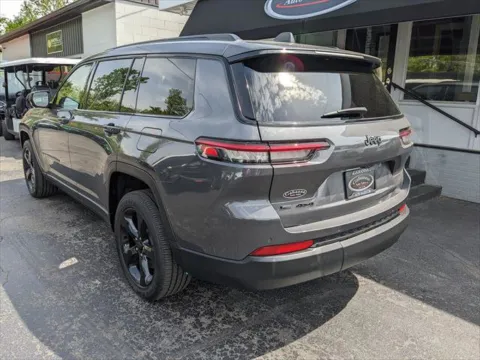 Another view of 2023 Jeep Grand Cherokee L Altitude for sale in Gahanna, OH at Gahanna Auto Sales