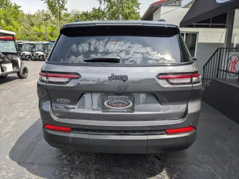 More photos of 2023 Jeep Grand Cherokee L Altitude at Gahanna Auto Sales, OH