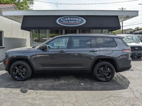 Photos of 2023 Jeep Grand Cherokee L Altitude for sale in Gahanna, OH at Gahanna Auto Sales
