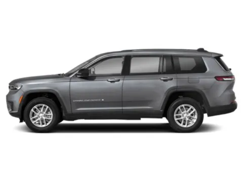 Another view of 2023 Jeep Grand Cherokee L Altitude for sale in Gahanna, OH at Gahanna Auto Sales